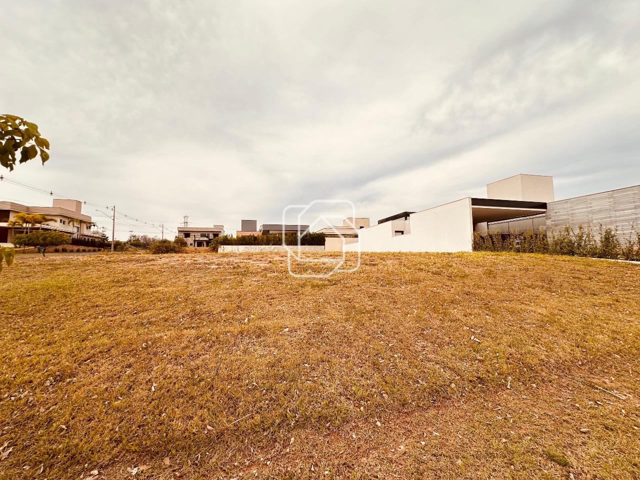 Terreno à venda em Itu - SP - Condomínio Villas do Golfe: 