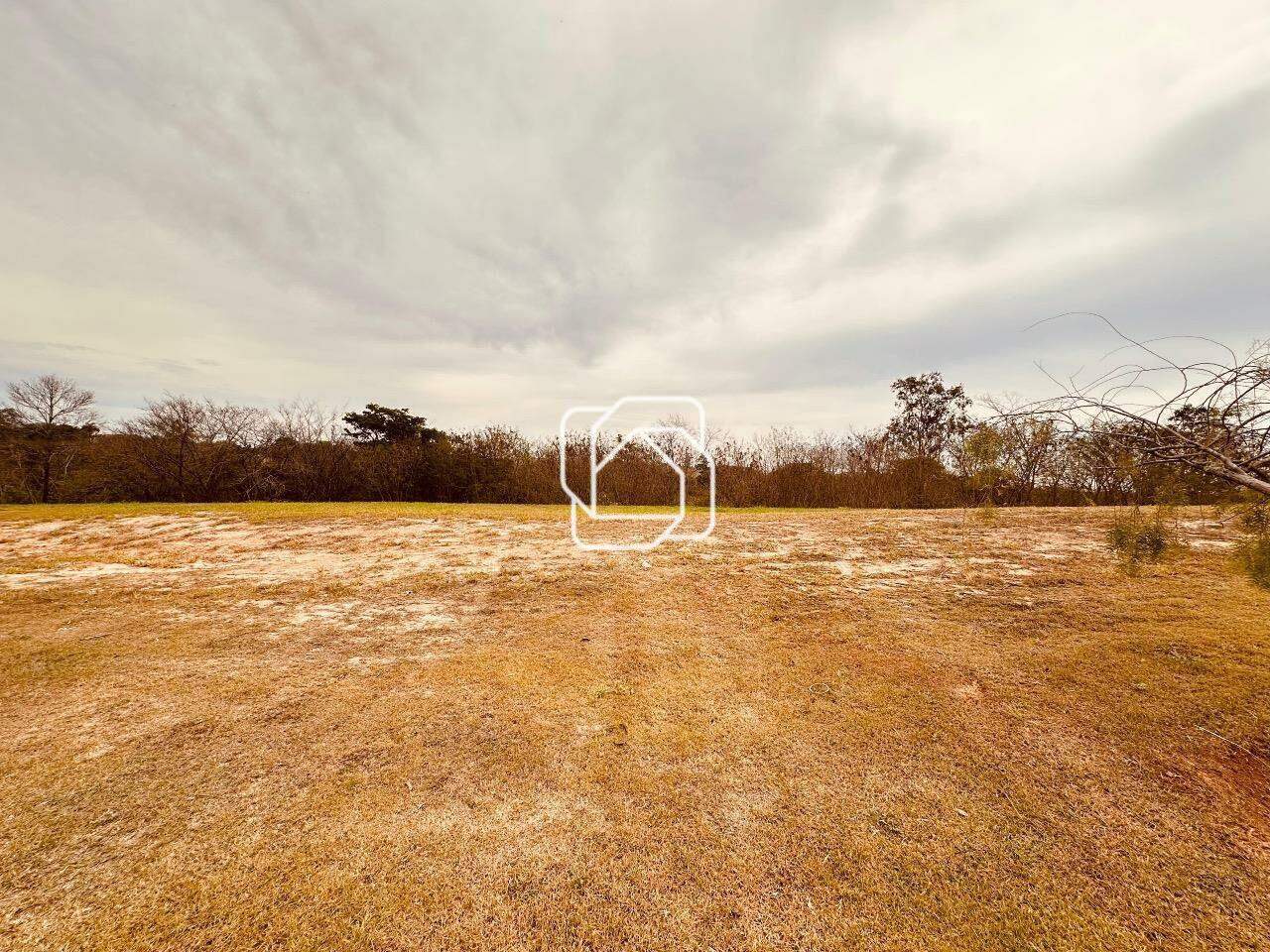 Terreno à venda em Itu - SP - Condomínio Villas do Golfe: 
