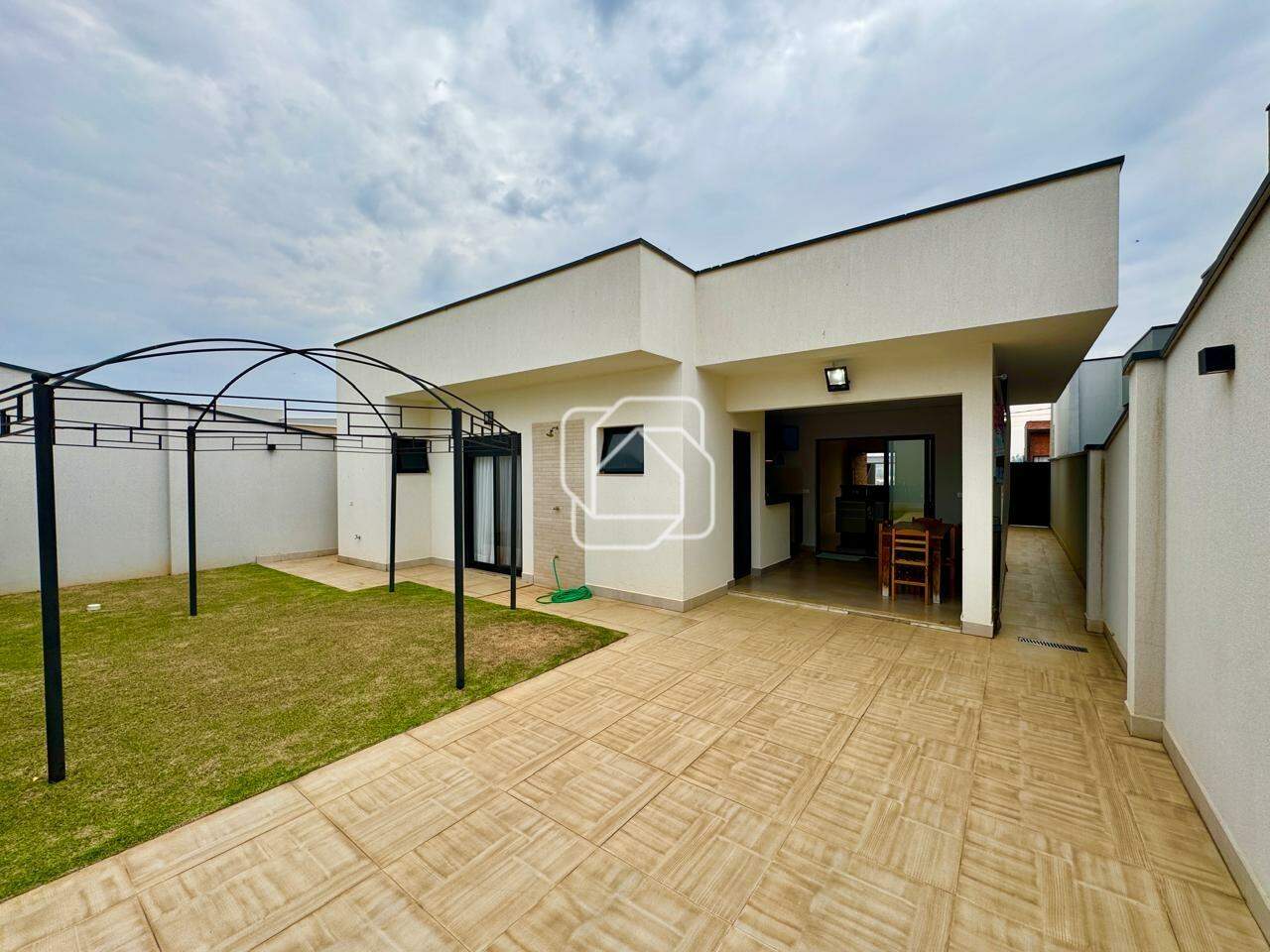 Casa de Condomínio à venda em Salto - SP - Residencial Lagos D’Icaraí:
