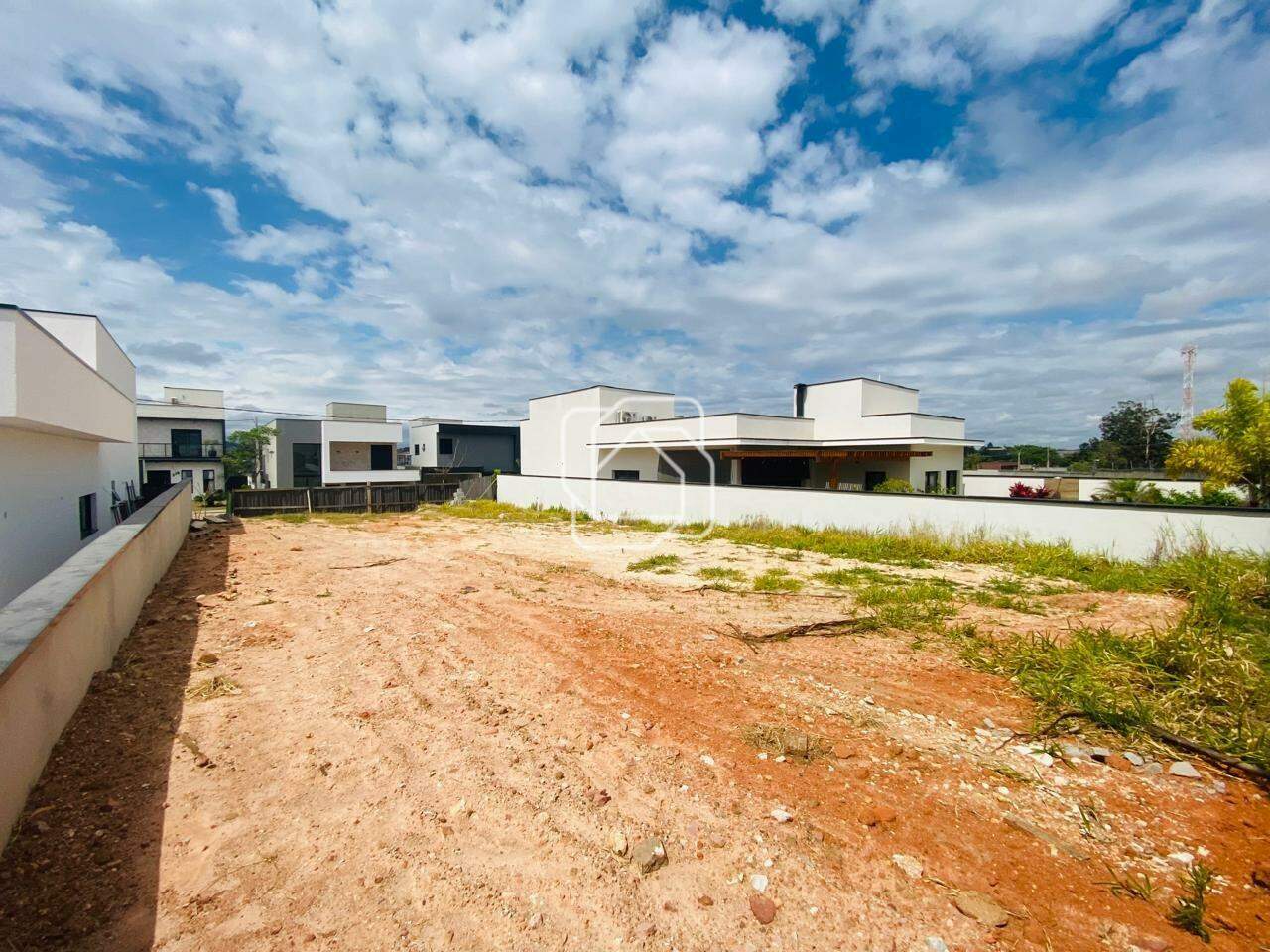 Terreno à venda em Itu - SP - Condomínio UNA: