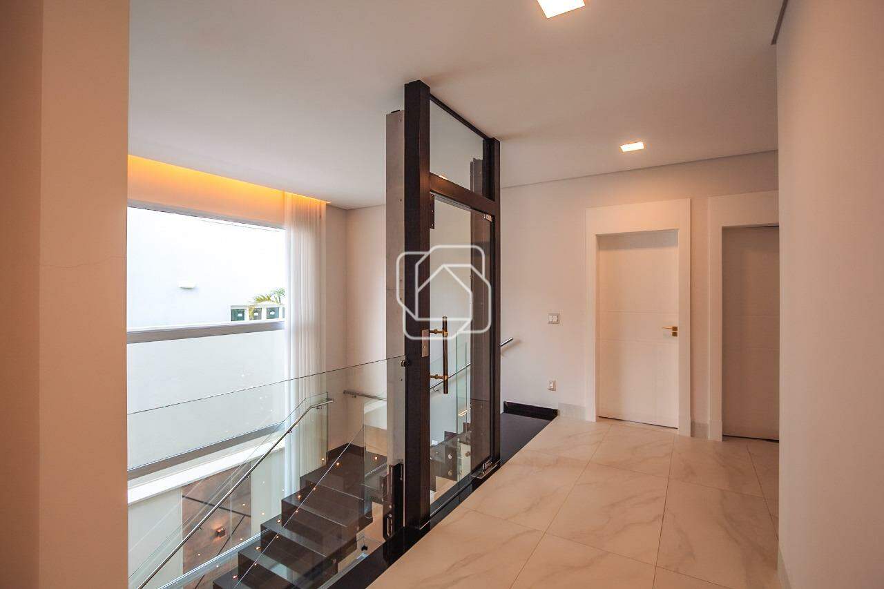 Casa de Condomínio para aluguel em Indaiatuba - SP - Jardim Vila Paradiso: Piso superior