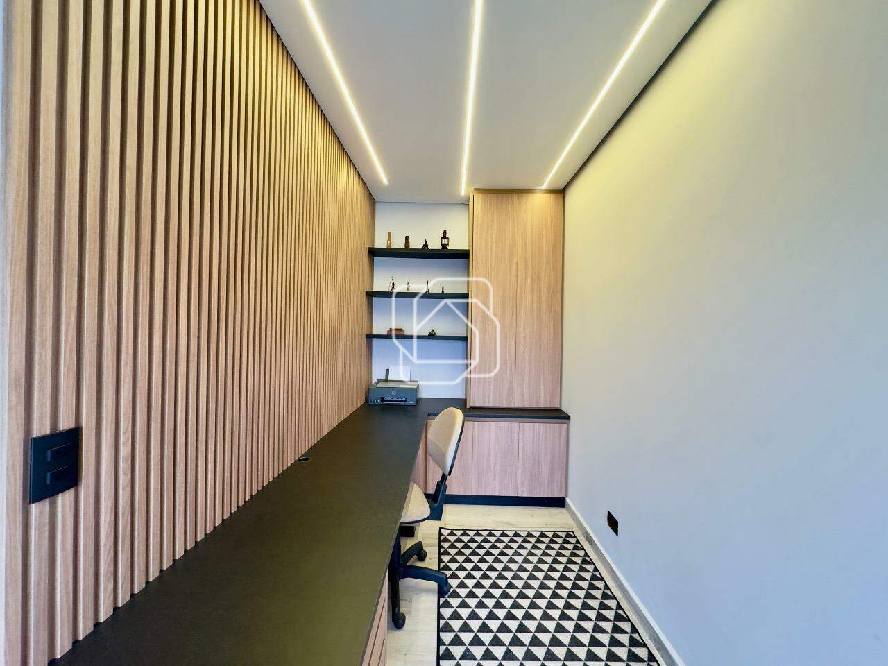 Casa de Condomínio à venda em Itu - SP - Parque do Varvito: 