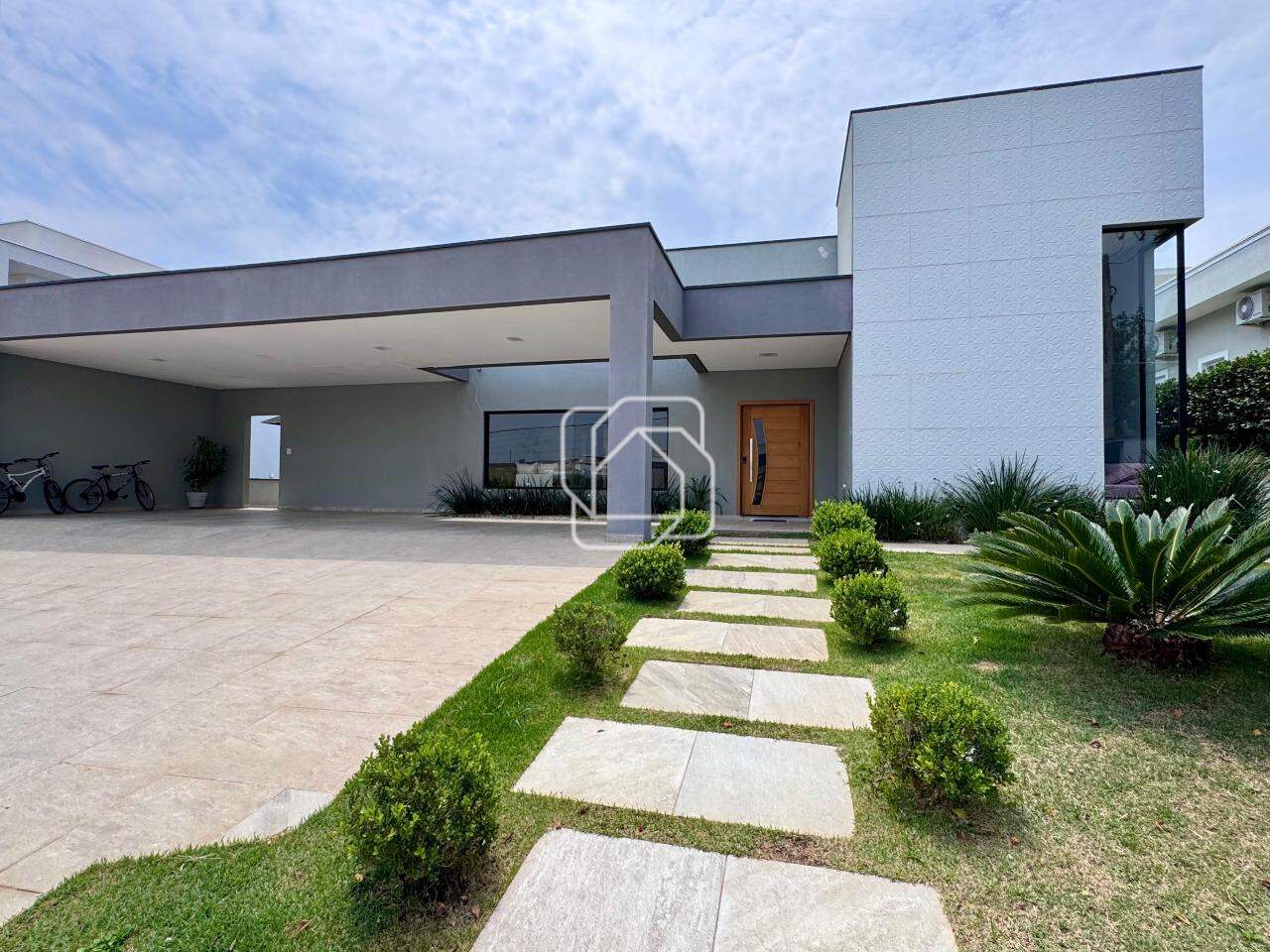 Casa de Condomínio para aluguel em Itu - SP - Condomínio Xapada Parque Ytu: 