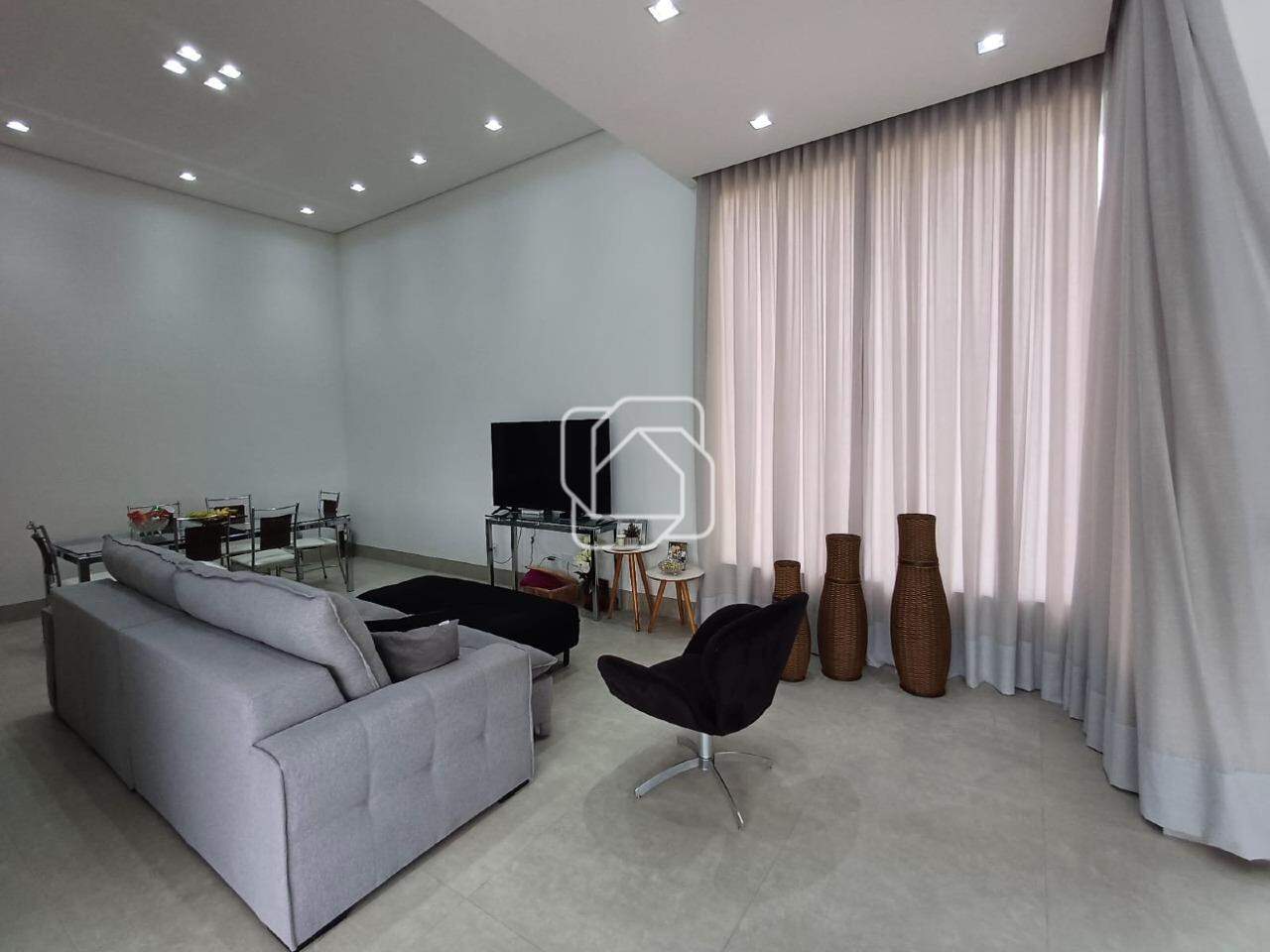 Casa de Condomínio para aluguel em Itu - SP - Condomínio Gardenville: