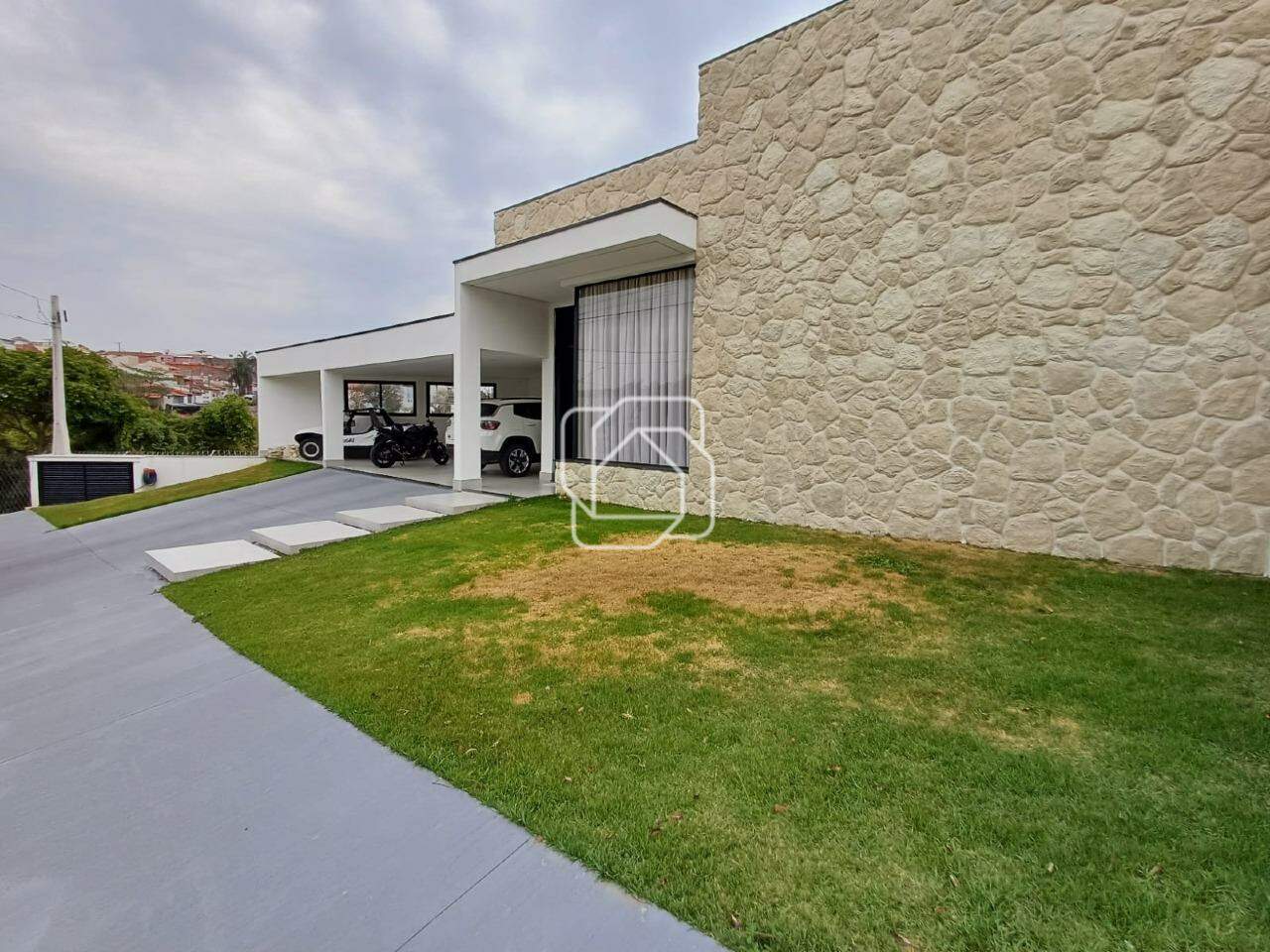 Casa de Condomínio para aluguel em Itu - SP - Condomínio Gardenville: 