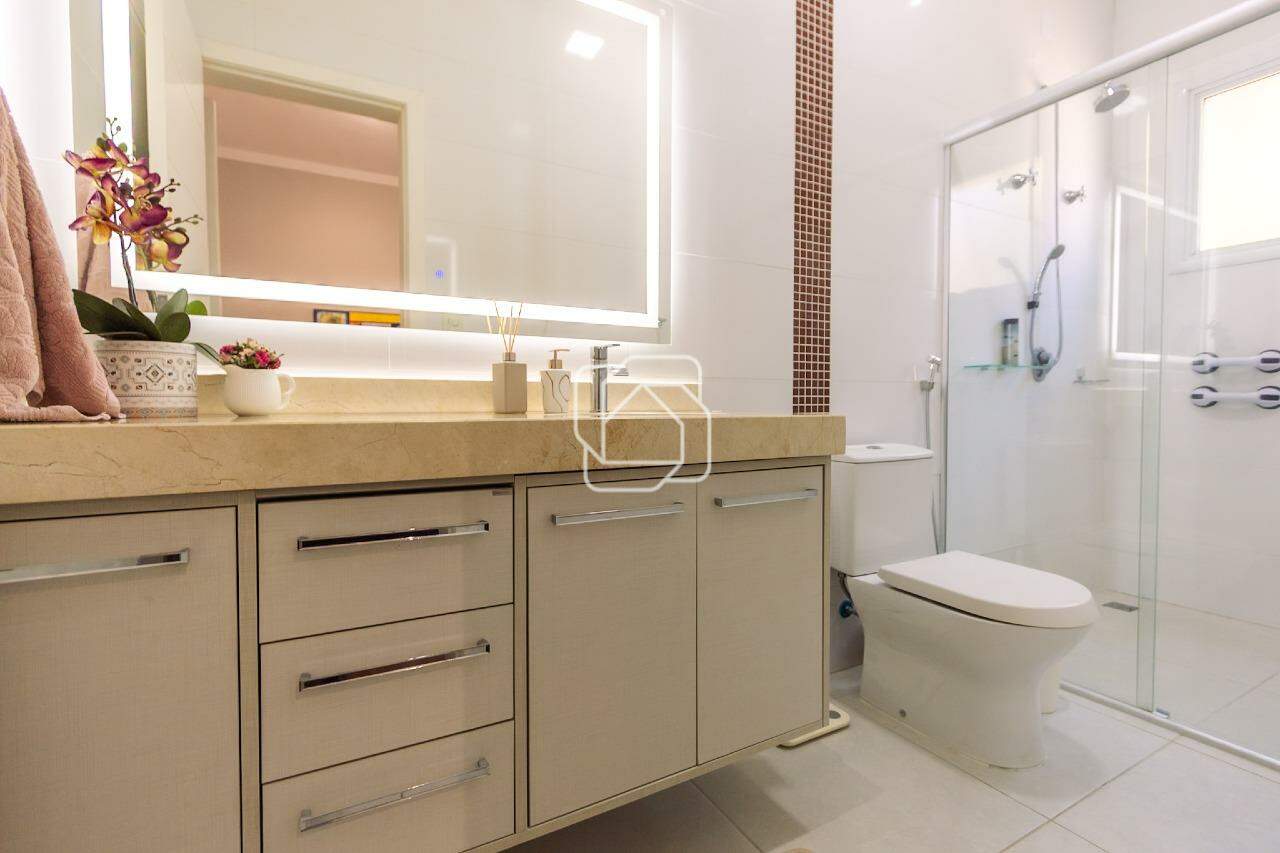 Casa de Condomínio à venda em Indaiatuba - SP - Helvetia Park: Banheiro