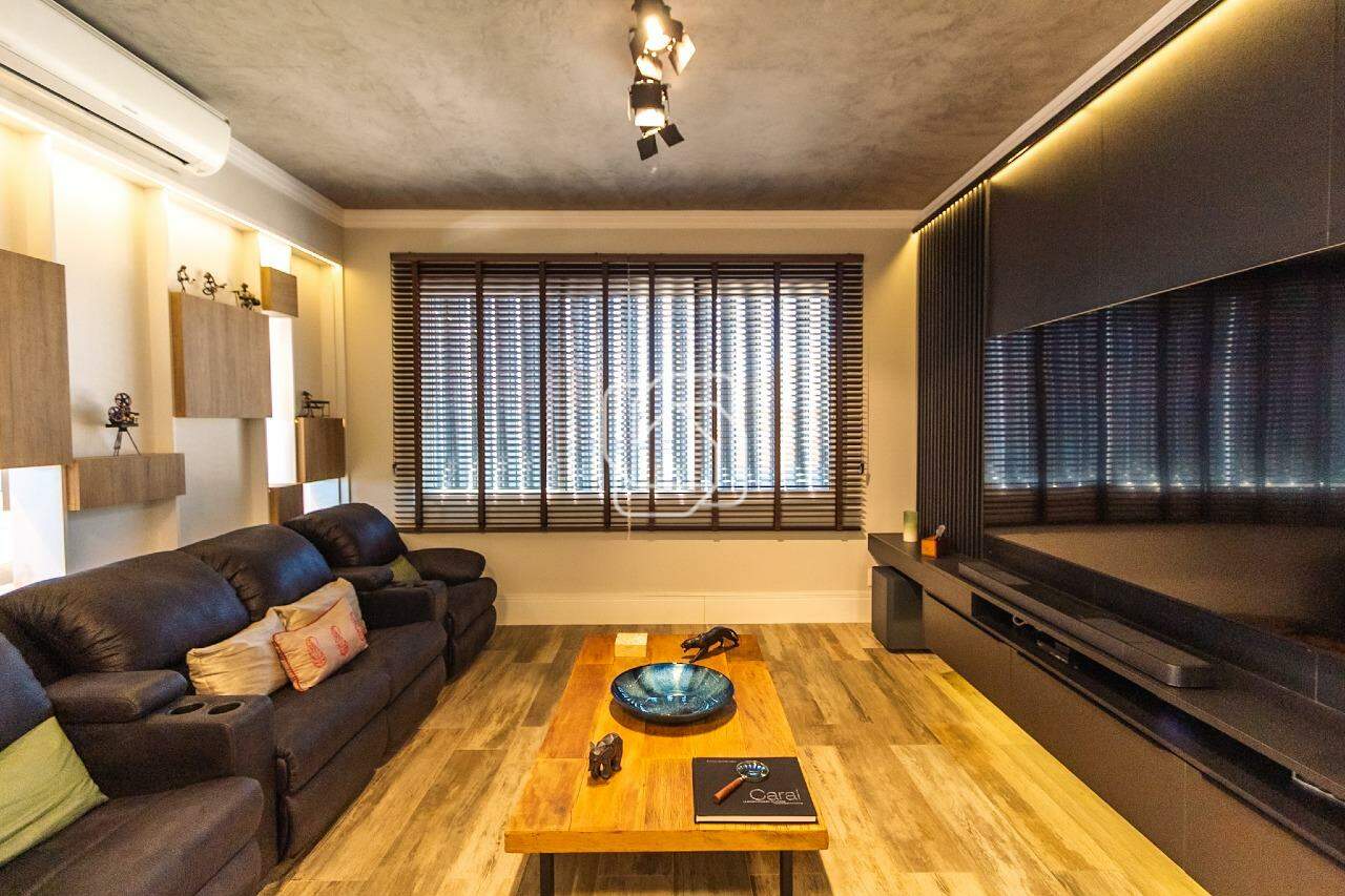 Casa de Condomínio à venda em Indaiatuba - SP - Helvetia Park: Sala de TV