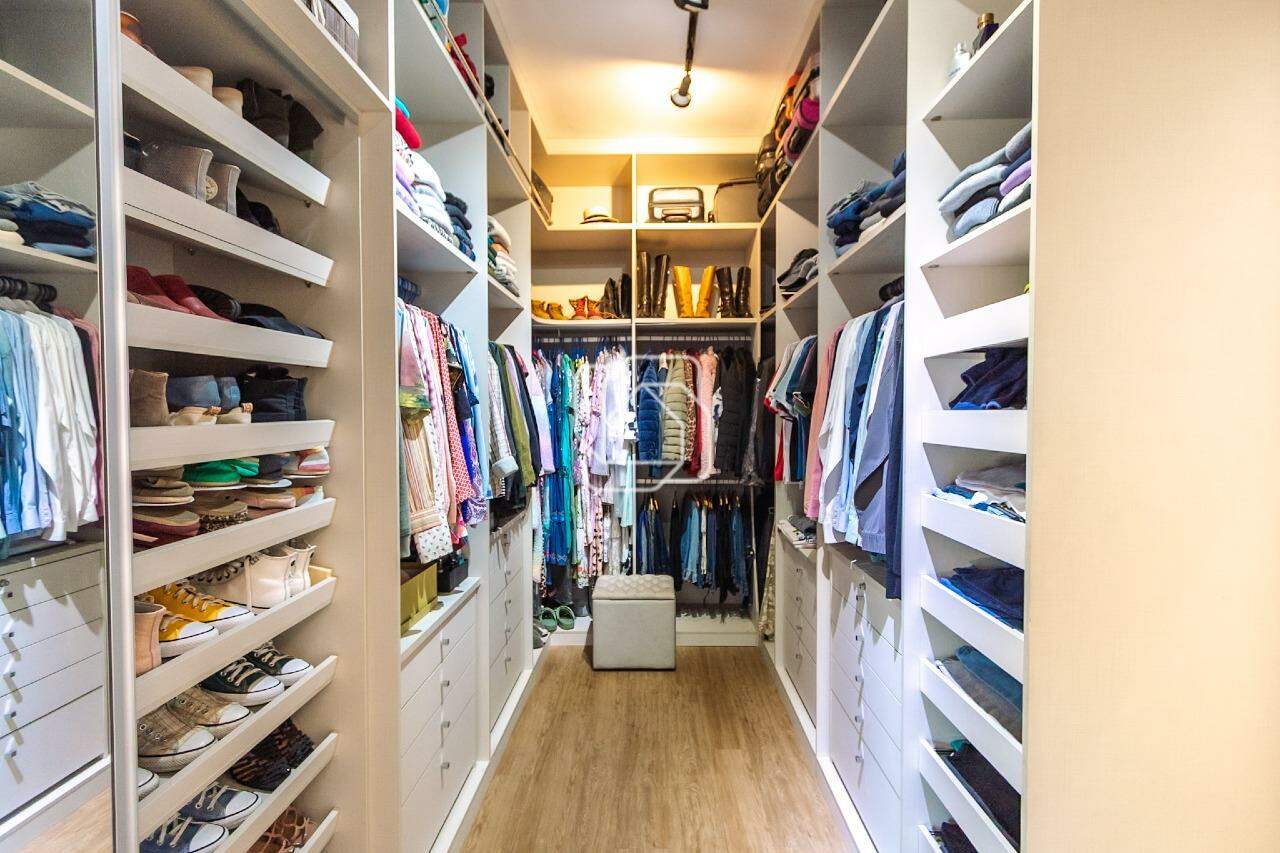 Casa de Condomínio à venda em Indaiatuba - SP - Helvetia Park: Closet
