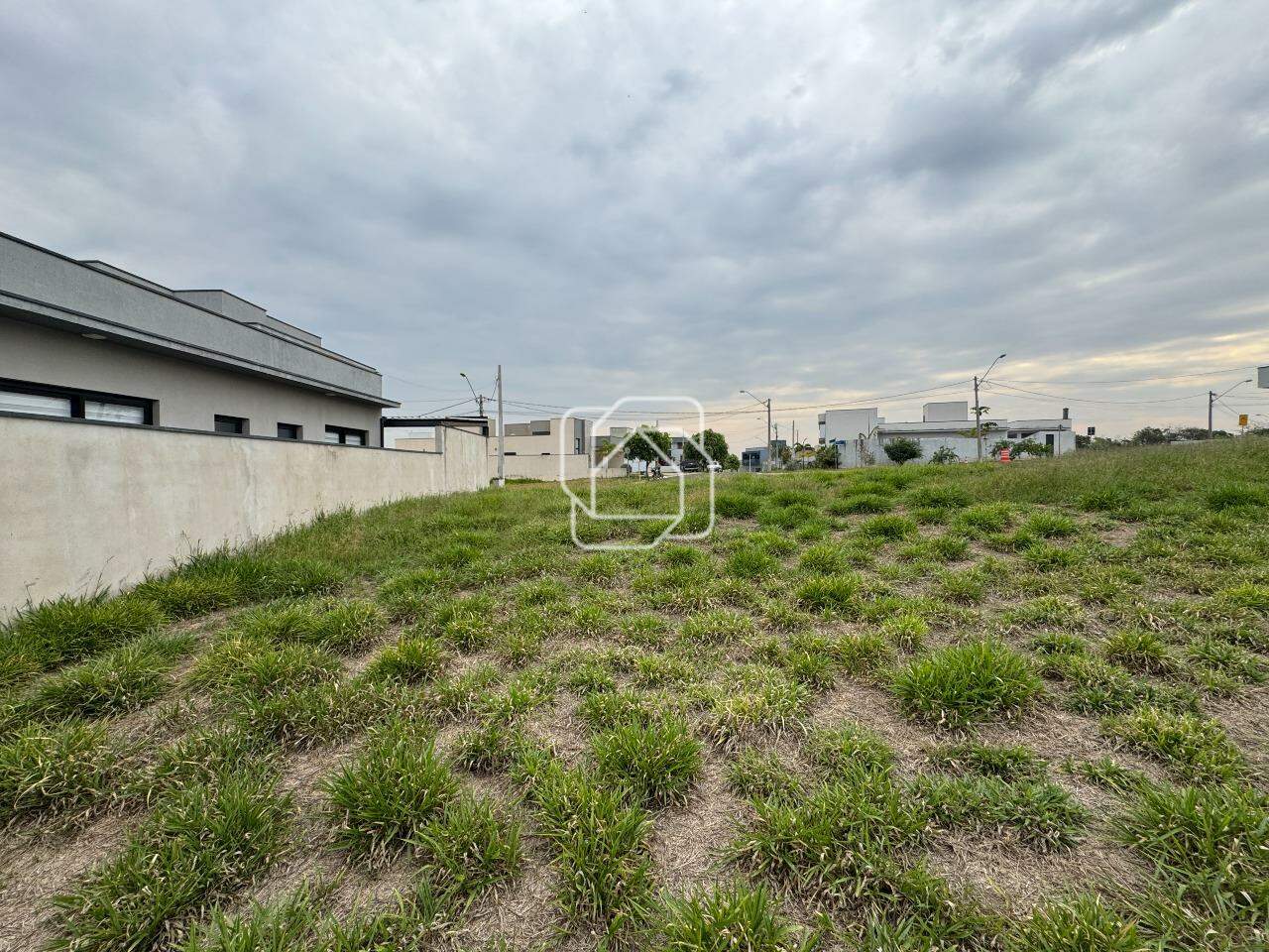 Terreno à venda em Salto - SP - Residencial Lagos D’Icaraí: 