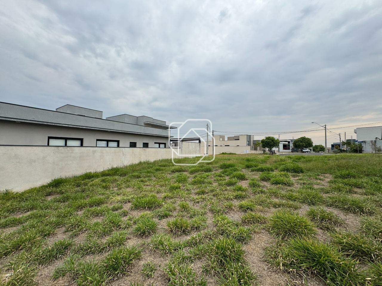 Terreno à venda em Salto - SP - Residencial Lagos D’Icaraí: 