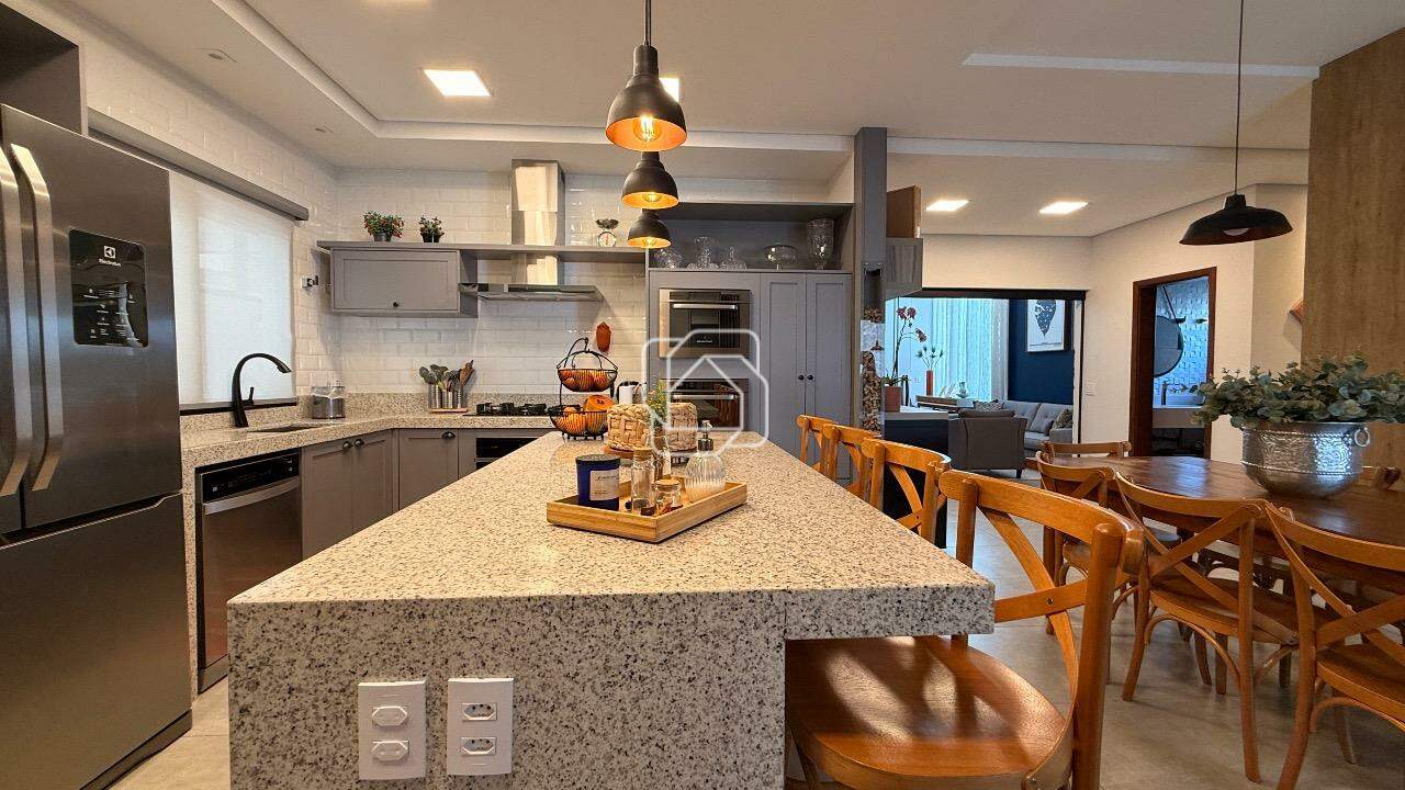 Casa de Condomínio à venda em Indaiatuba - SP - Jardim Residencial Dona Lucilla: Cozinha