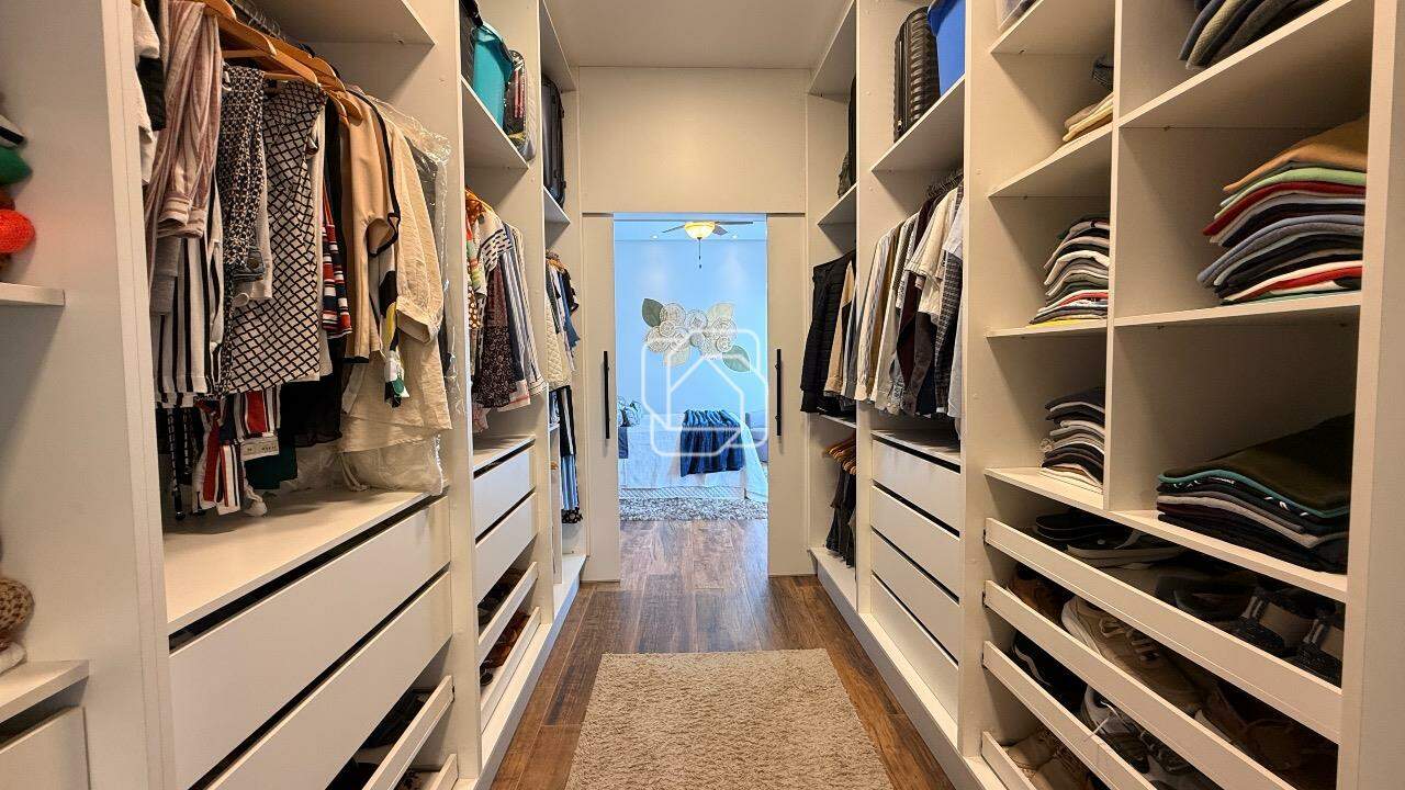 Casa de Condomínio à venda em Indaiatuba - SP - Jardim Residencial Dona Lucilla: Closet