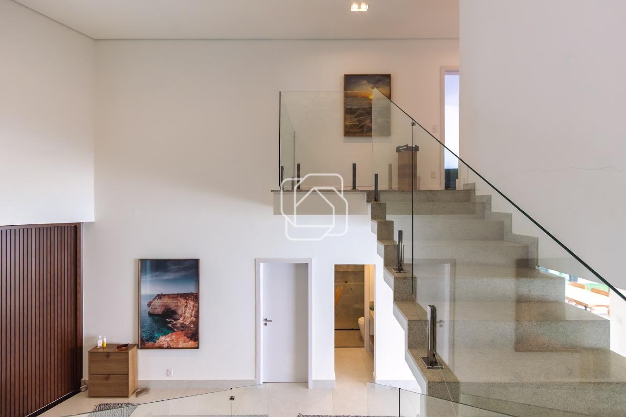 Casa de Condomínio à venda em Indaiatuba - SP - Jardim Residencial Dona Maria José: Escadas