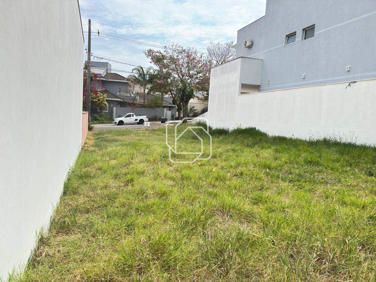 Terreno à venda em Itu - SP - Parque do Varvito: 
