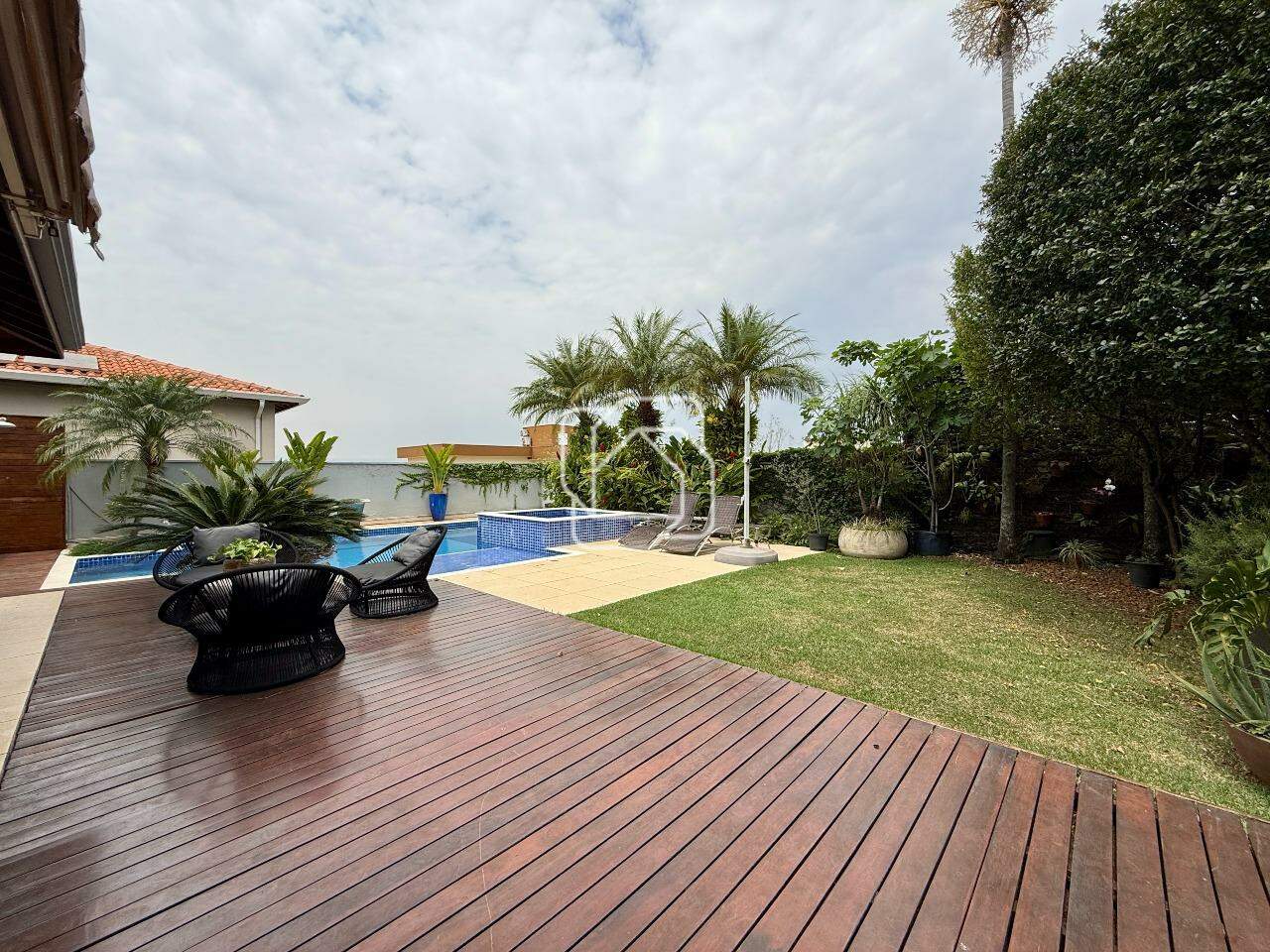 Casa de Condomínio à venda em Indaiatuba - SP - Ville Coudert: Área da piscina