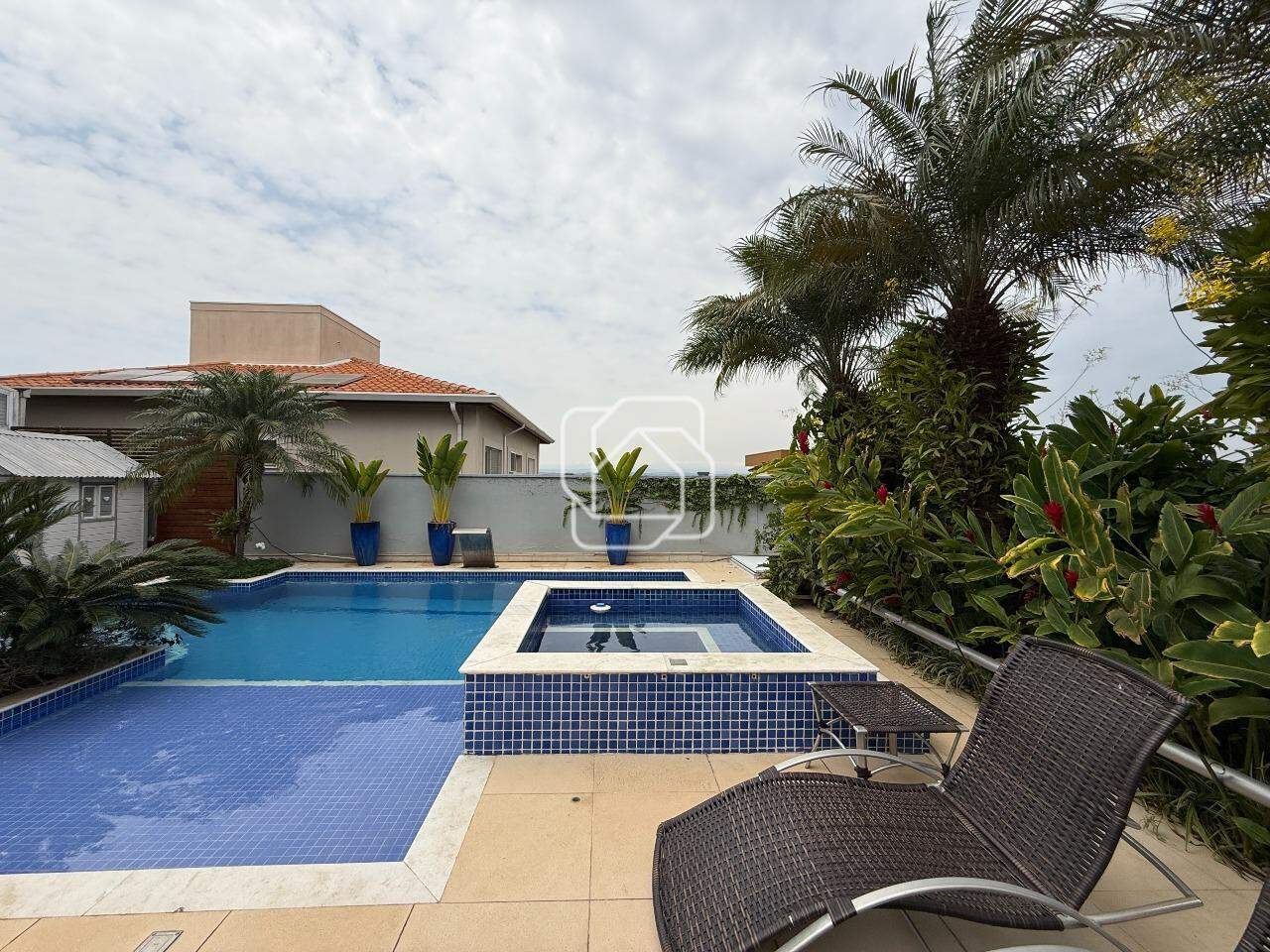 Casa de Condomínio à venda em Indaiatuba - SP - Ville Coudert: Área da piscina
