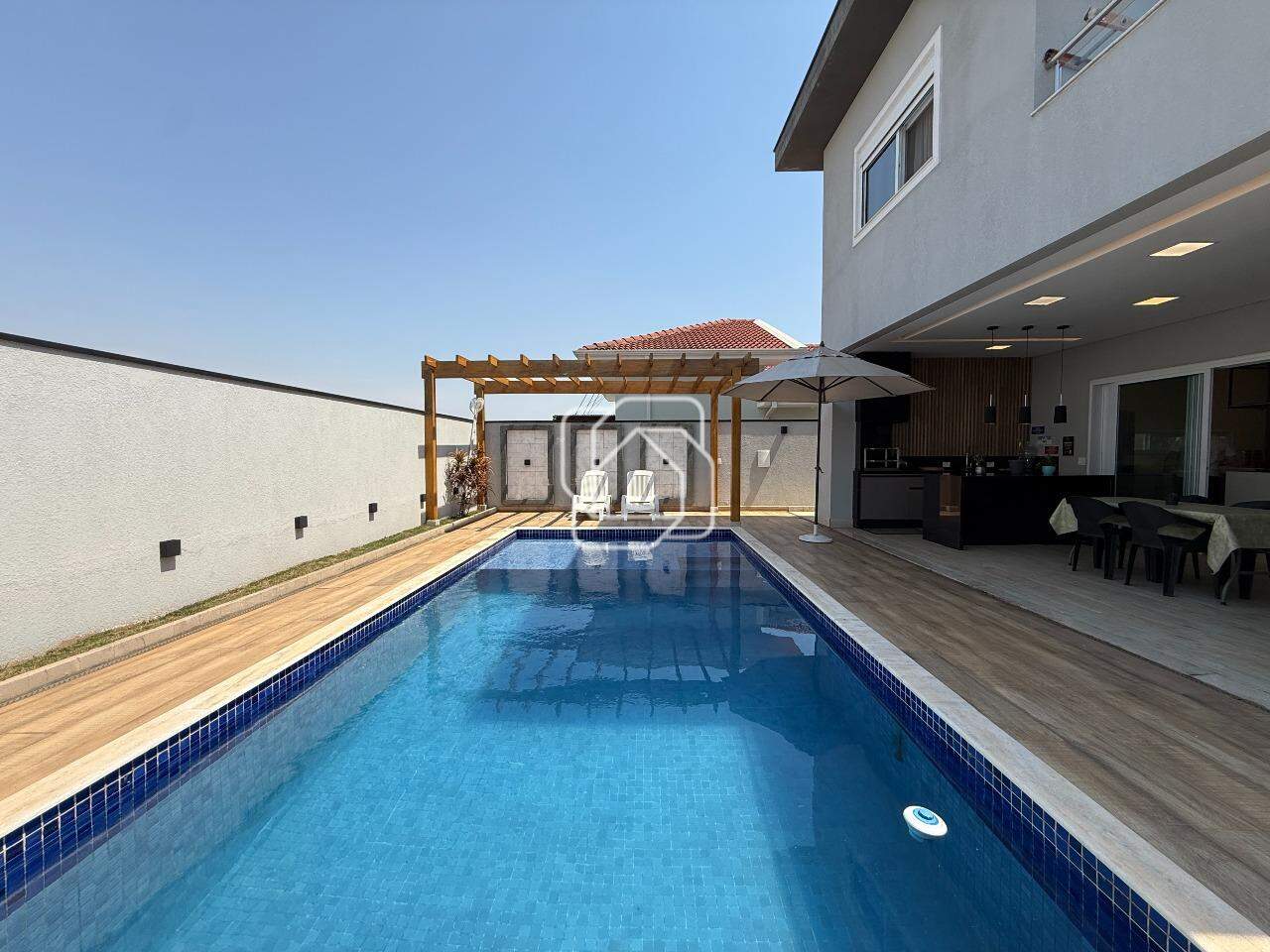 Casa de Condomínio à venda em Indaiatuba - SP - Condomínio Terra Magna: Área da piscina