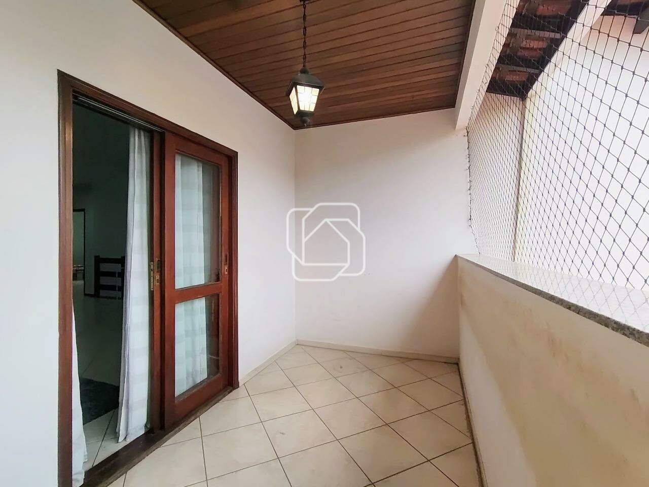 Casa de Condomínio à venda em Itu - SP - Condomínio Portal de Itu: Varanda piso superior