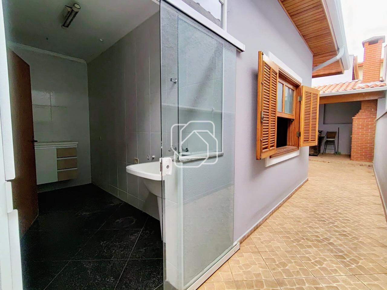 Casa de Condomínio para aluguel em Itu - SP - Portal da Vila Rica : Lavanderia