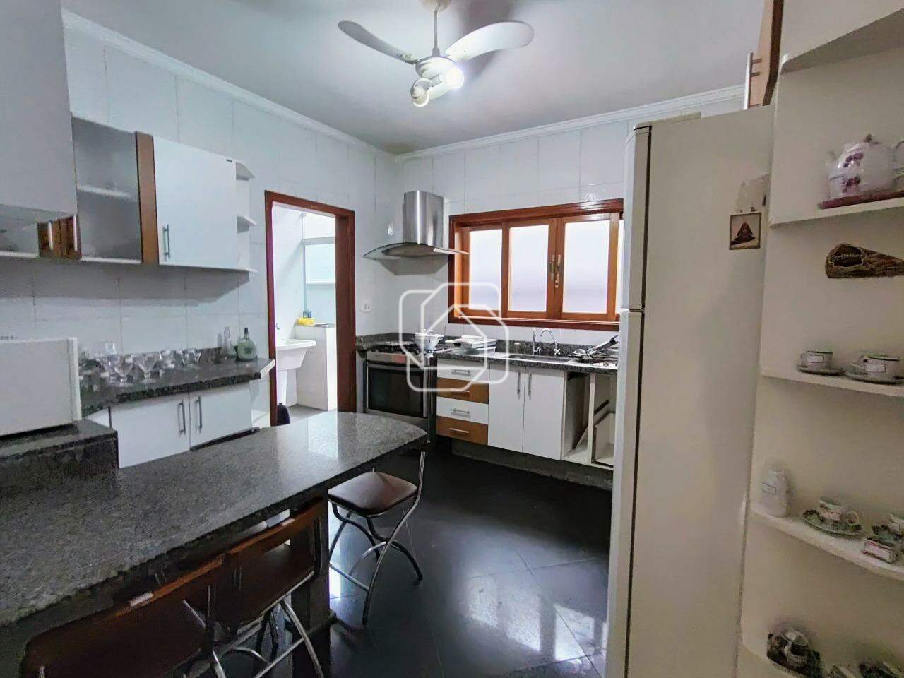 Casa de Condomínio para aluguel em Itu - SP - Portal da Vila Rica : Cozinha