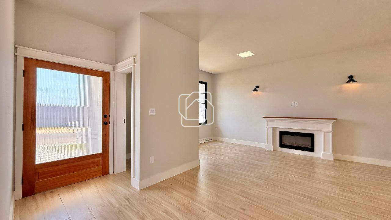 Casa de Condomínio à venda em Indaiatuba - SP - Jardim Residencial Dona Maria Cândida: Hall de entrada