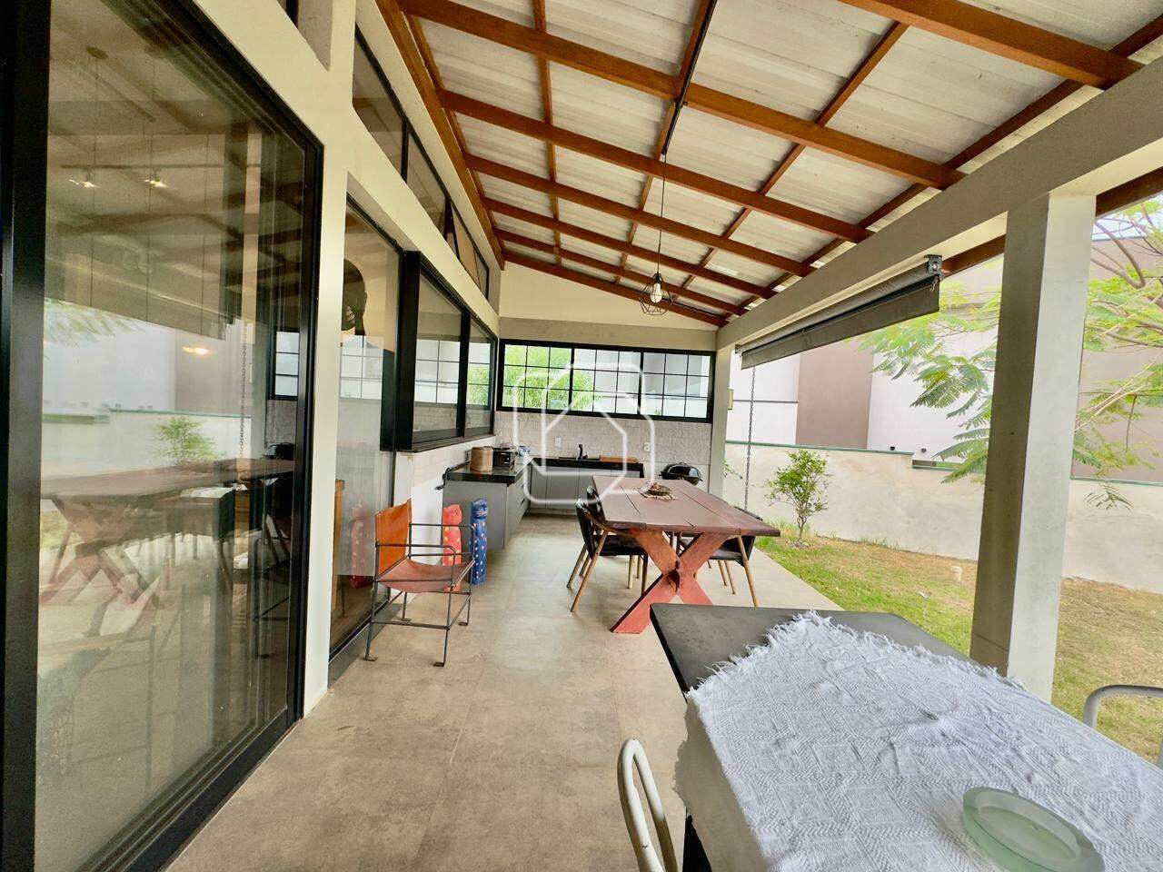 Casa de Condomínio à venda em Salto - SP - Condomínio Fazenda Palmeiras Imperiais: 