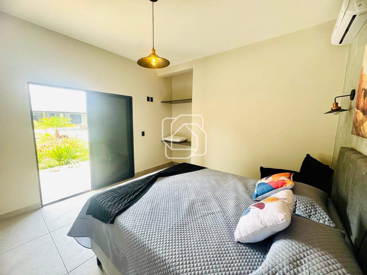 Casa de Condomínio para aluguel em Itu - SP - Parque Village Castelo: