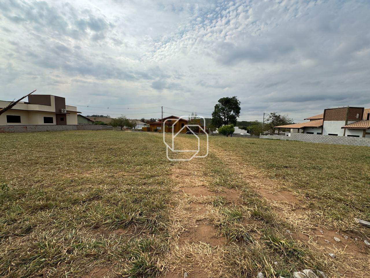 Terreno à venda em Itu - SP - Condomínio Fechado Bothanica Itu: