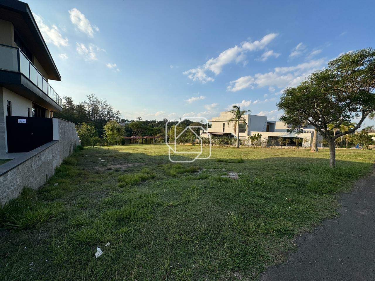 Terreno à venda em Salto - SP - Condomínio Fazenda Palmeiras Imperiais: 