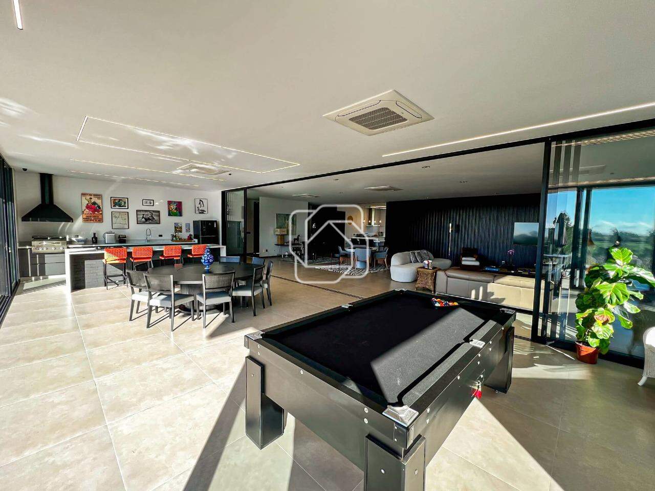 Casa de Condomínio para aluguel em Itu - SP - Condomínio Terras de São José II: Salão de jogos, gourmet