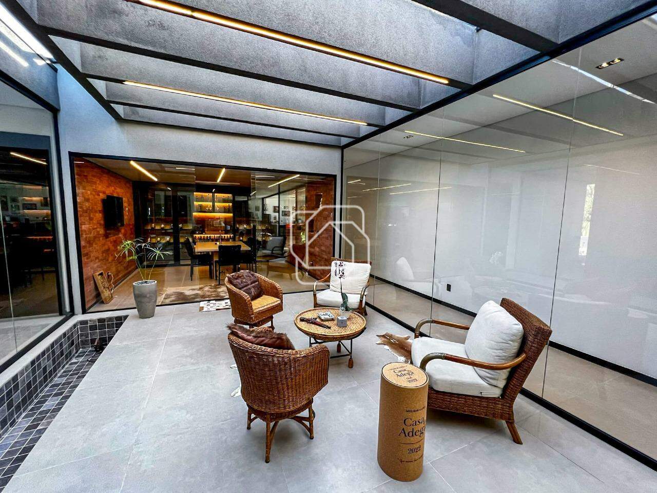 Casa de Condomínio para aluguel em Itu - SP - Condomínio Terras de São José II: Área de luz