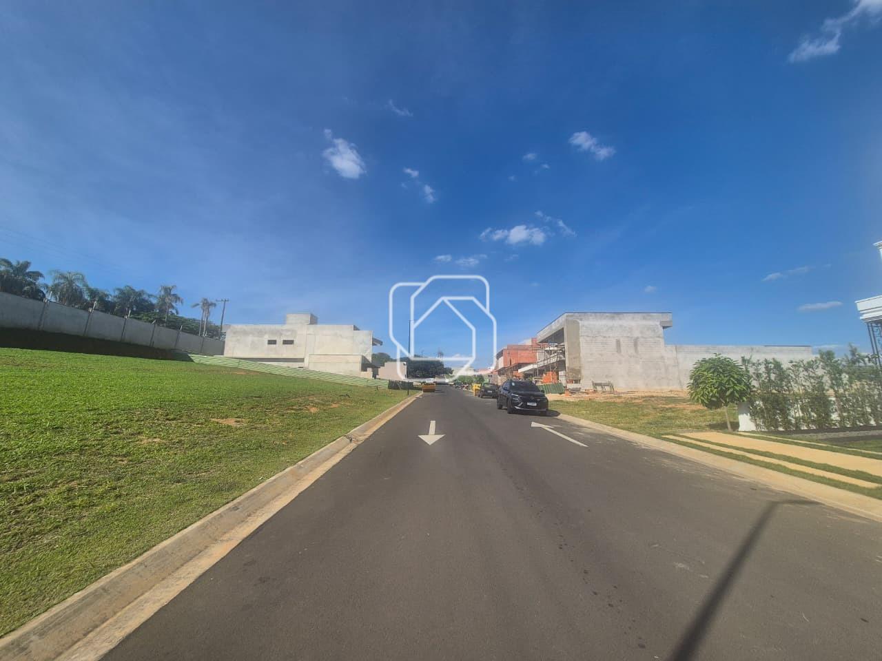 Terreno à venda em Indaiatuba - SP - Jardim Villa Sapezal: Visão geral do terreno