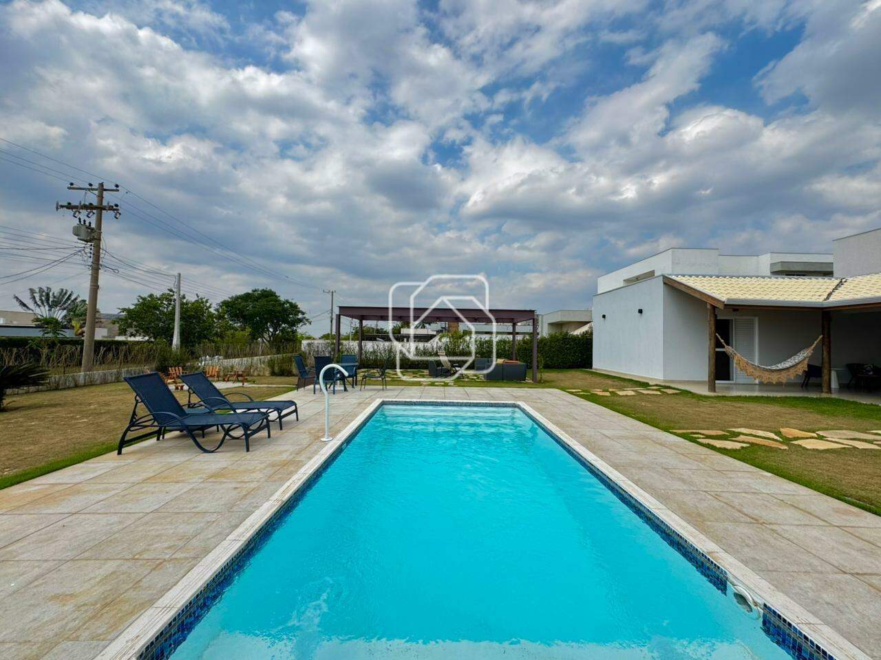 Casa de Condomínio à venda em Salto - SP - Condomínio Fazenda Palmeiras Imperiais: 