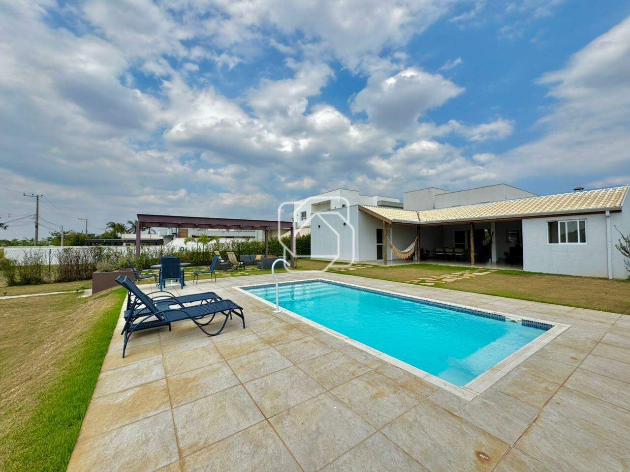 Casa de Condomínio à venda em Salto - SP - Condomínio Fazenda Palmeiras Imperiais: 