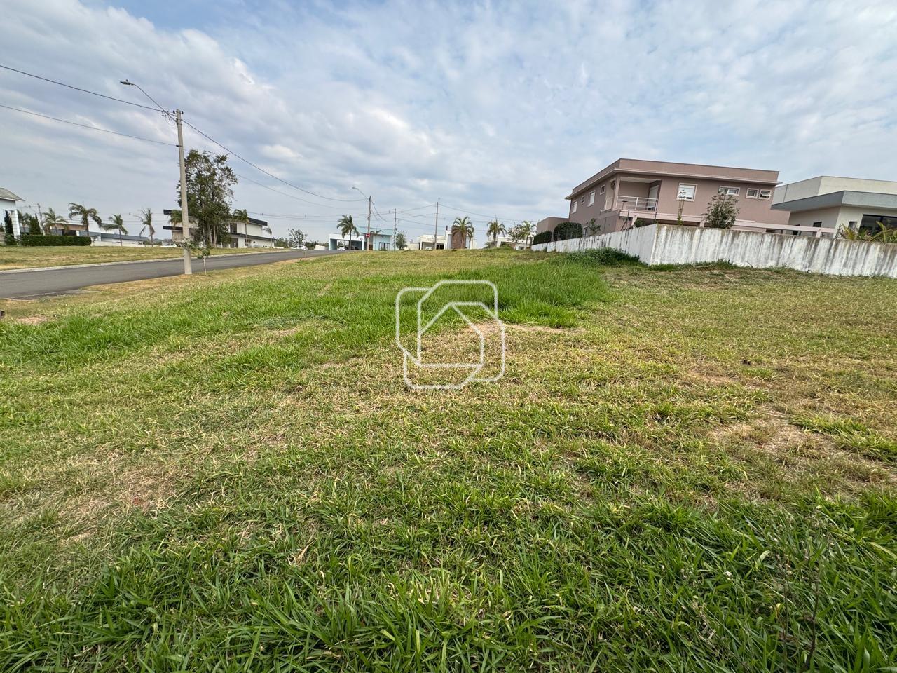 Terreno à venda em Itu - SP - Condomínio Fechado Bothanica Itu: