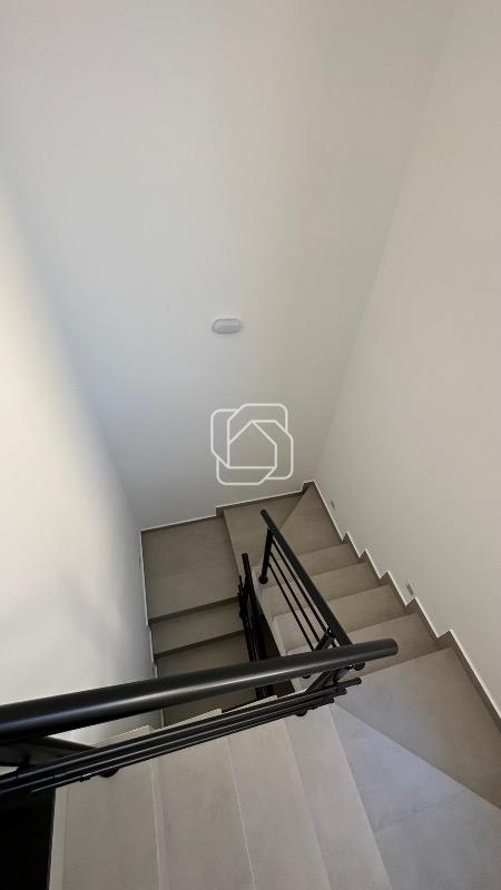 Casa de Condomínio à venda em Indaiatuba - SP - Condomínio Terra Magna: Escadas