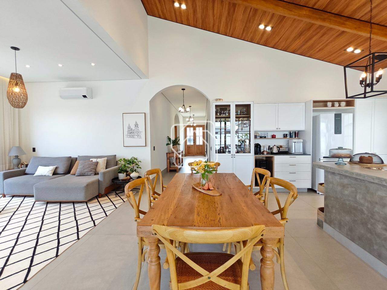 Casa de Condomínio à venda em Indaiatuba - SP - Helvetia Park: Sala de jantar