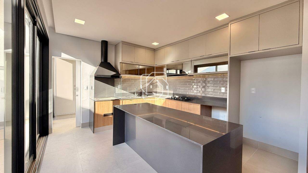 Casa de Condomínio à venda em Indaiatuba - SP - Jardim Residencial Dona Maria Cândida: Cozinha integrada