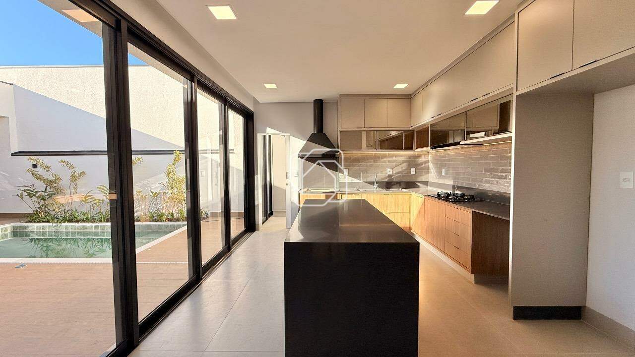 Casa de Condomínio à venda em Indaiatuba - SP - Jardim Residencial Dona Maria Cândida: Cozinha integrada