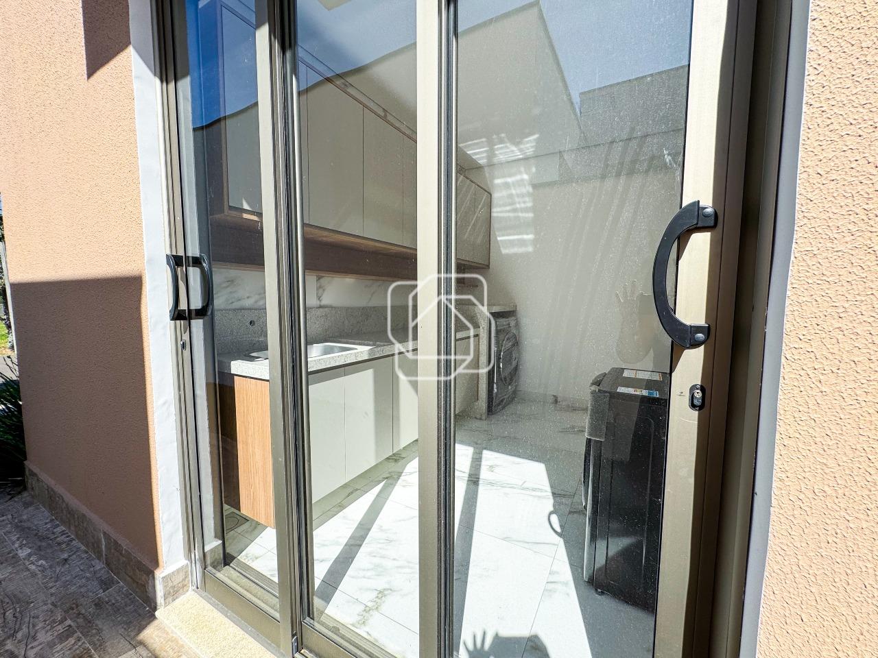 Casa de Condomínio para aluguel em Itu - SP - Condomínio Xapada Parque Ytu: Lavanderia