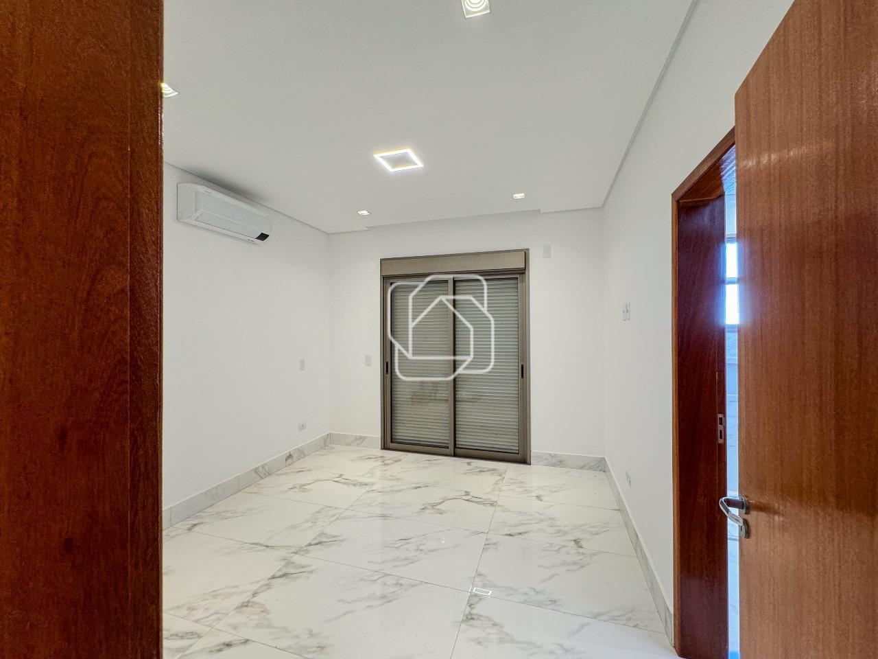 Casa de Condomínio para aluguel em Itu - SP - Condomínio Xapada Parque Ytu: Suíte