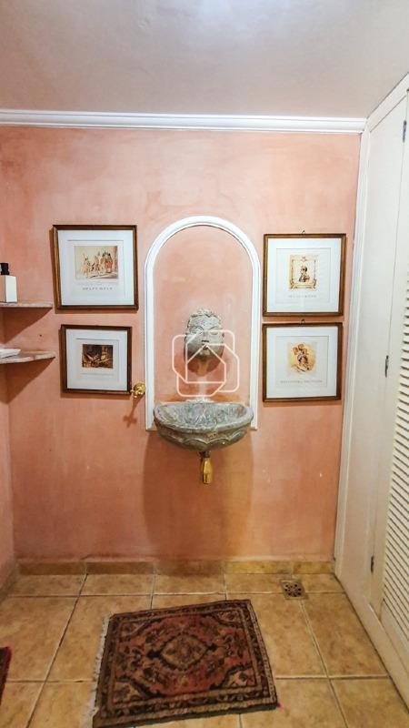 Casa de Condomínio para aluguel em Indaiatuba - SP - Helvetia Polo Country: Lavabo