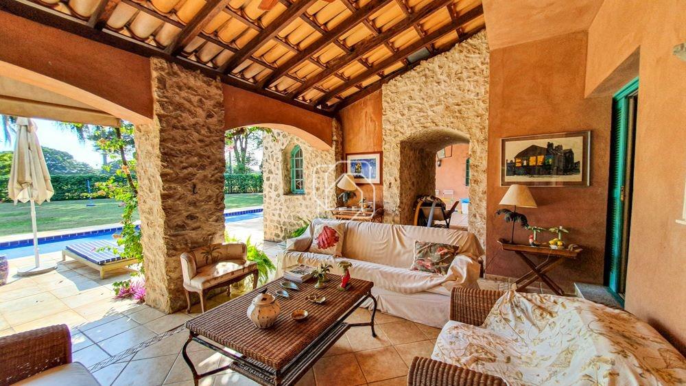 Casa de Condomínio para aluguel em Indaiatuba - SP - Helvetia Polo Country: Varanda