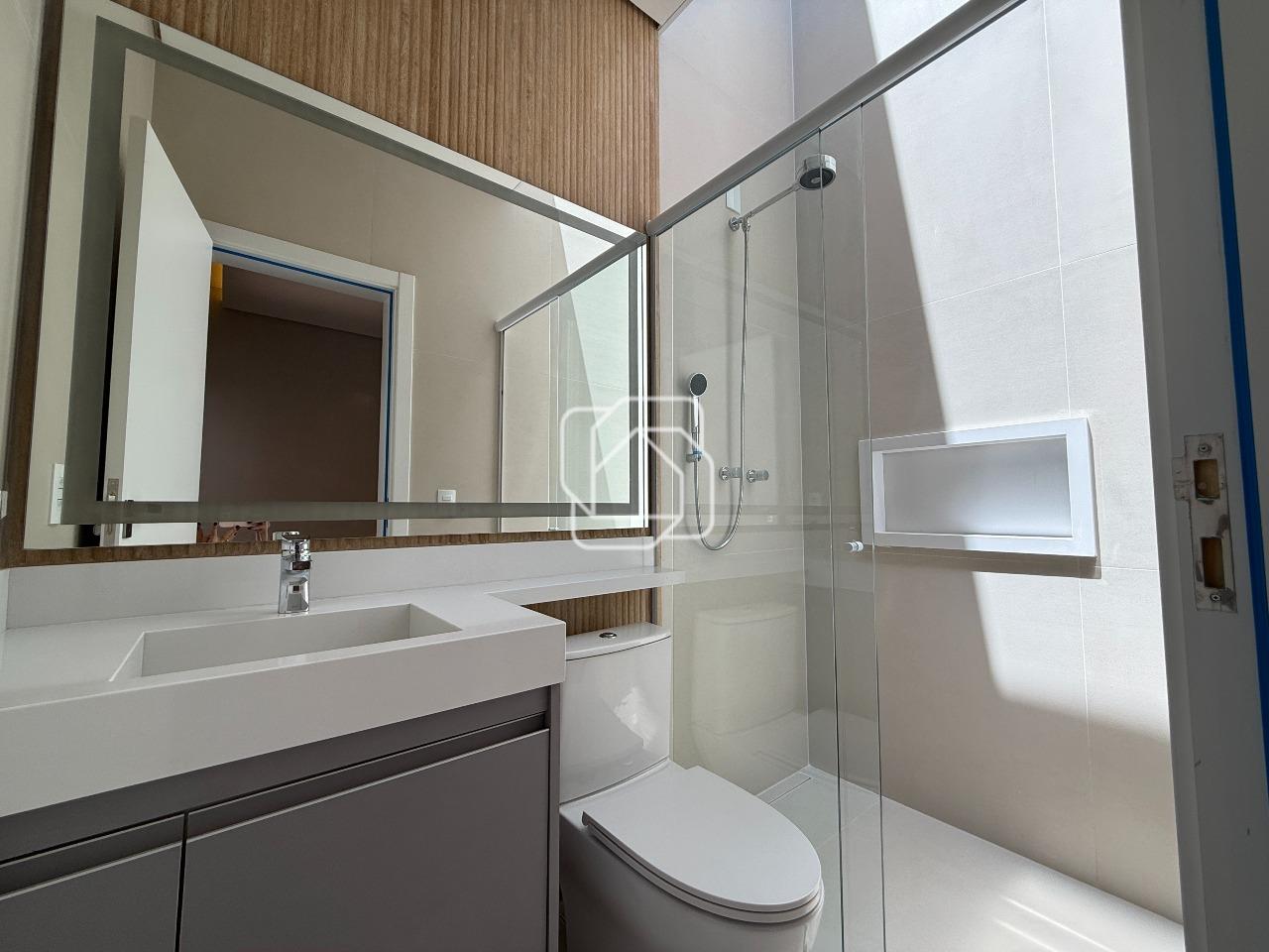 Casa de Condomínio à venda em Indaiatuba - SP - Jardim Residencial Dona Maria Cândida: Banheiro