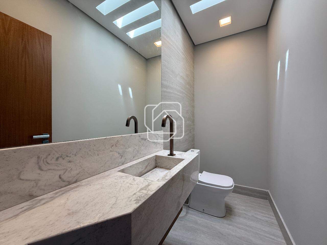 Casa de Condomínio à venda em Indaiatuba - SP - Jardim Residencial Dona Maria Cândida: Lavabo