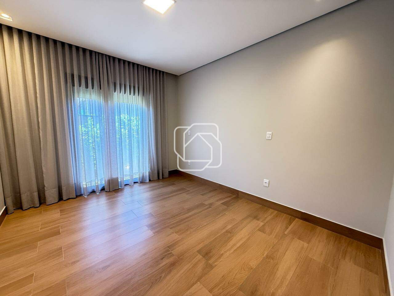 Casa de Condomínio à venda em Itu - SP - Loteamento Parque Chapada de Itu: 