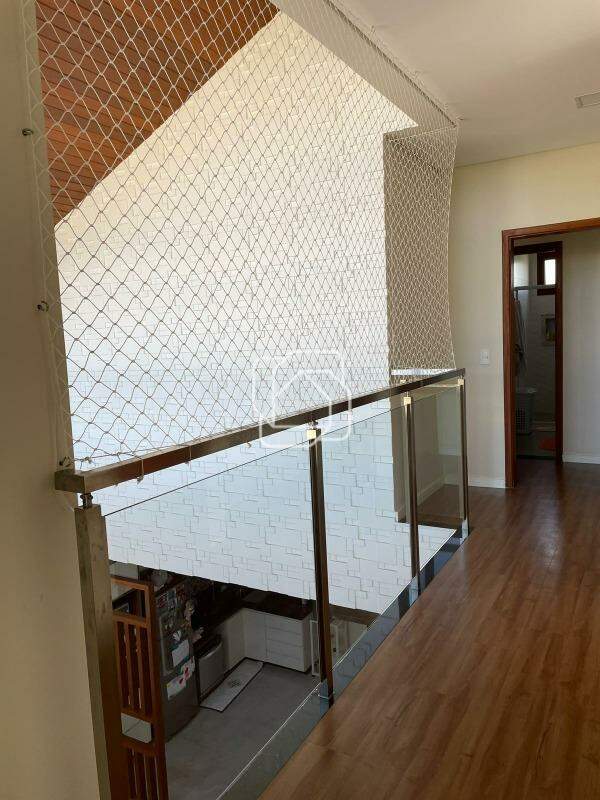 Casa de Condomínio à venda em Indaiatuba - SP - Jardim Residencial Alto de Itaici: Corredor