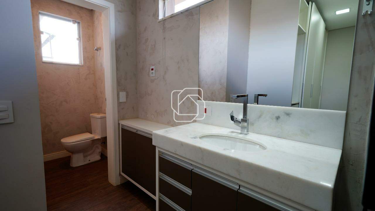 Casa de Condomínio à venda em Indaiatuba - SP - Vila Residencial Green Park: Banheiro