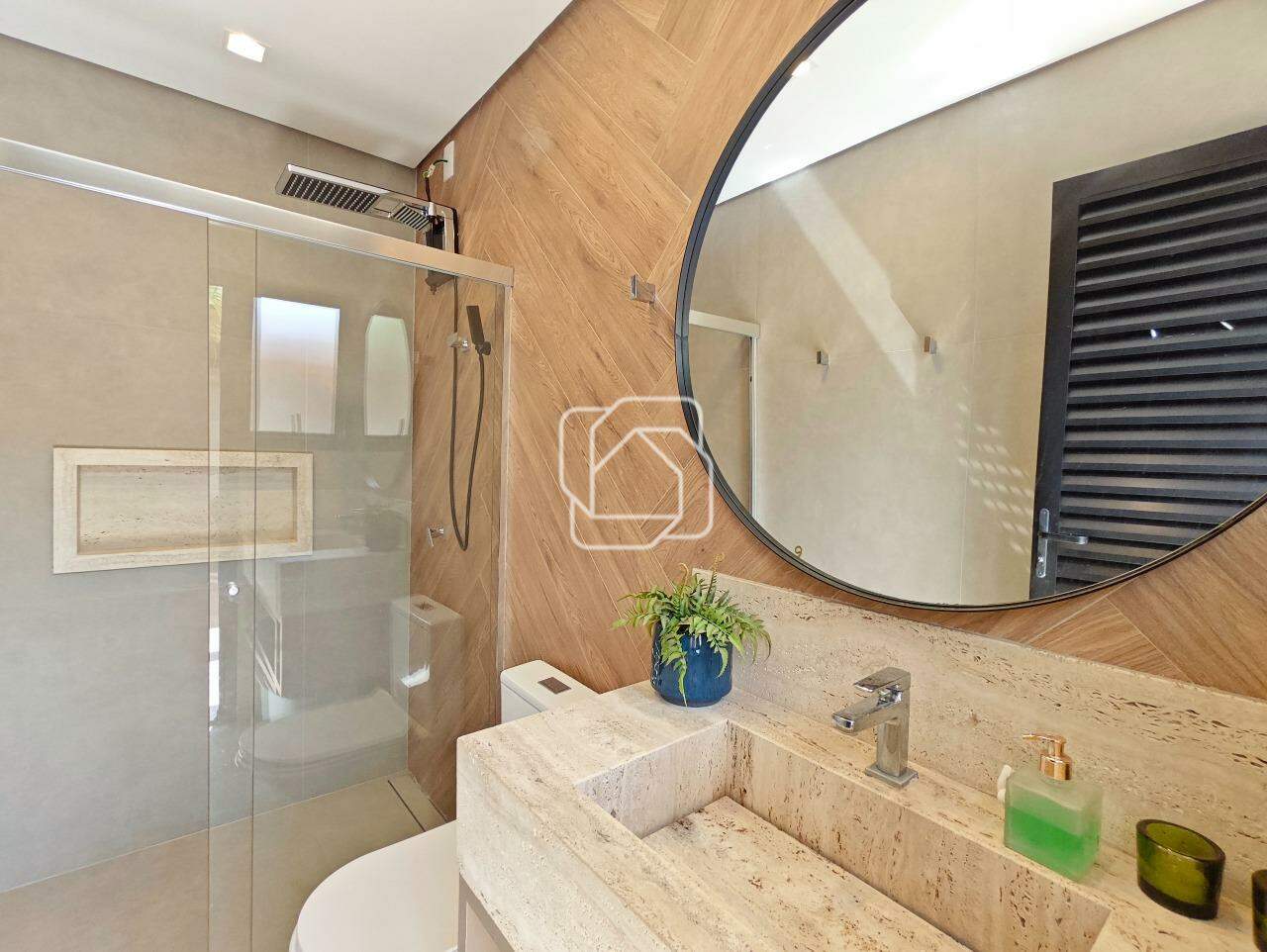 Casa de Condomínio à venda em Indaiatuba - SP - Jardim Residencial Santa Clara: Banheiro