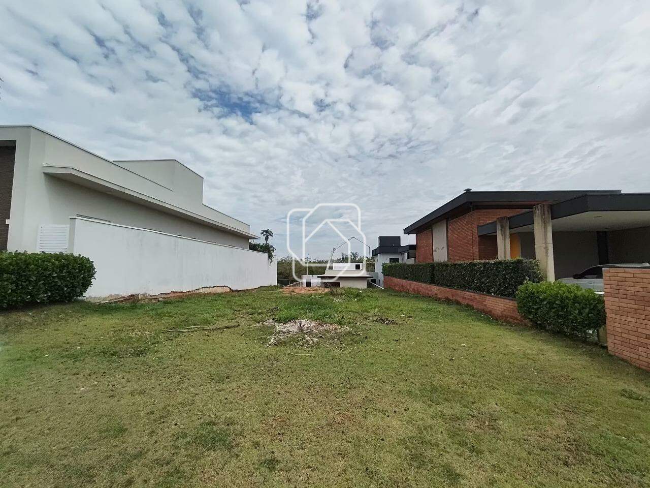 Terreno à venda em Itu - SP - Condomínio UNA: 